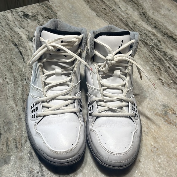 Air Jordan - Picture 5 of 9